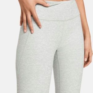 Outdoor Voices 3/4 Warmup Leggings